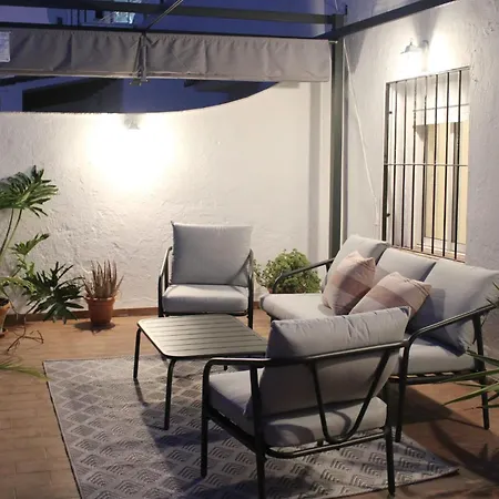 Penthouse With Private Terrace In The Old Town Apartment