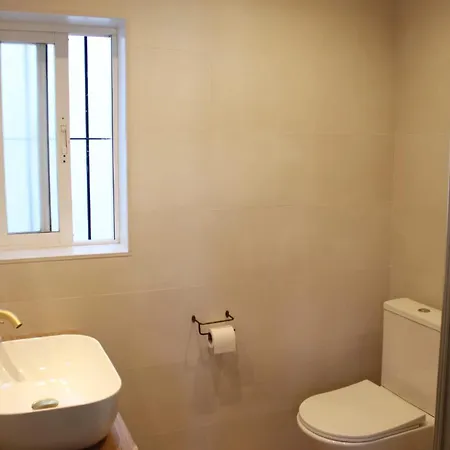 Apartment Penthouse With Private Terrace In The Old Town